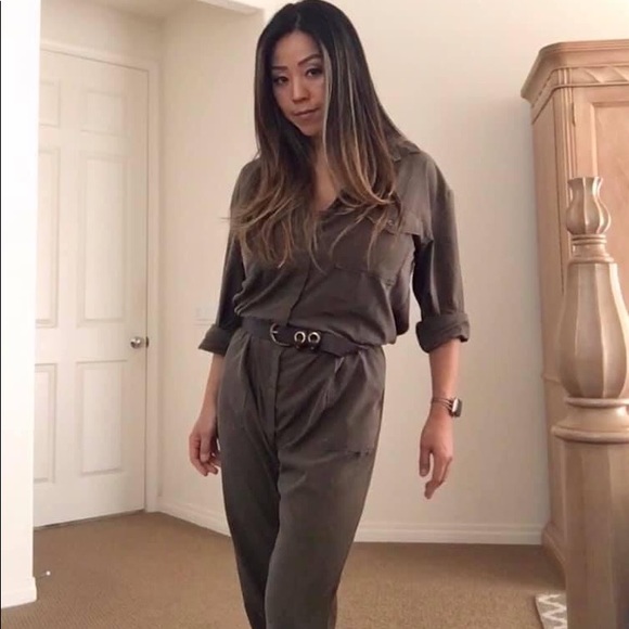 H&M Flight Suit-Inspired Jumpsuit - Picture 6 of 8